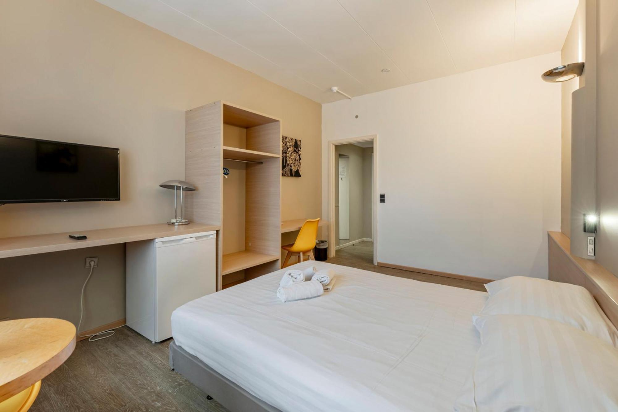 Sleep & Go Brussels South Waterloo Exterior foto